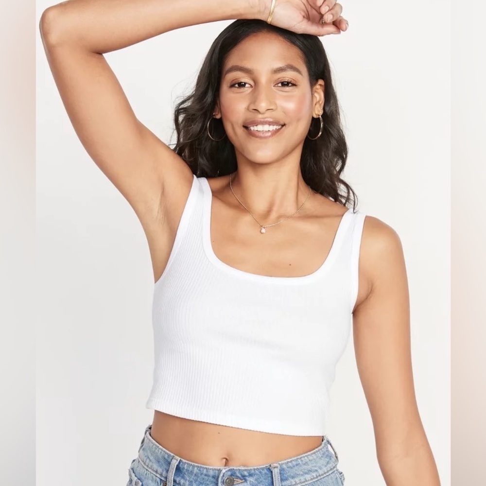 Old Navy Rib-Knit Ultra Cropped Scoop Neck Tank Top